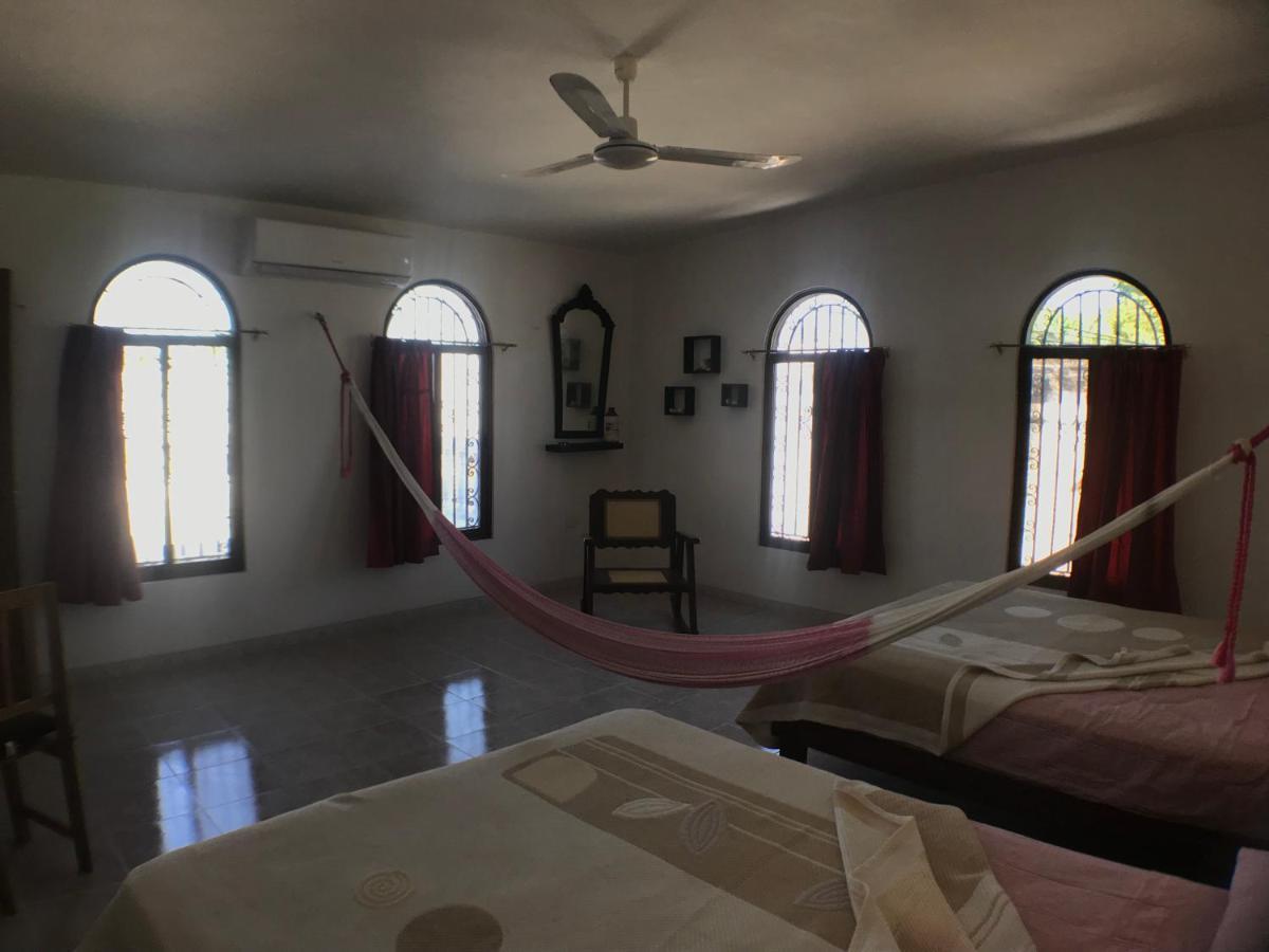 Casa "La 44" Bed and Breakfast Mérida Buitenkant foto